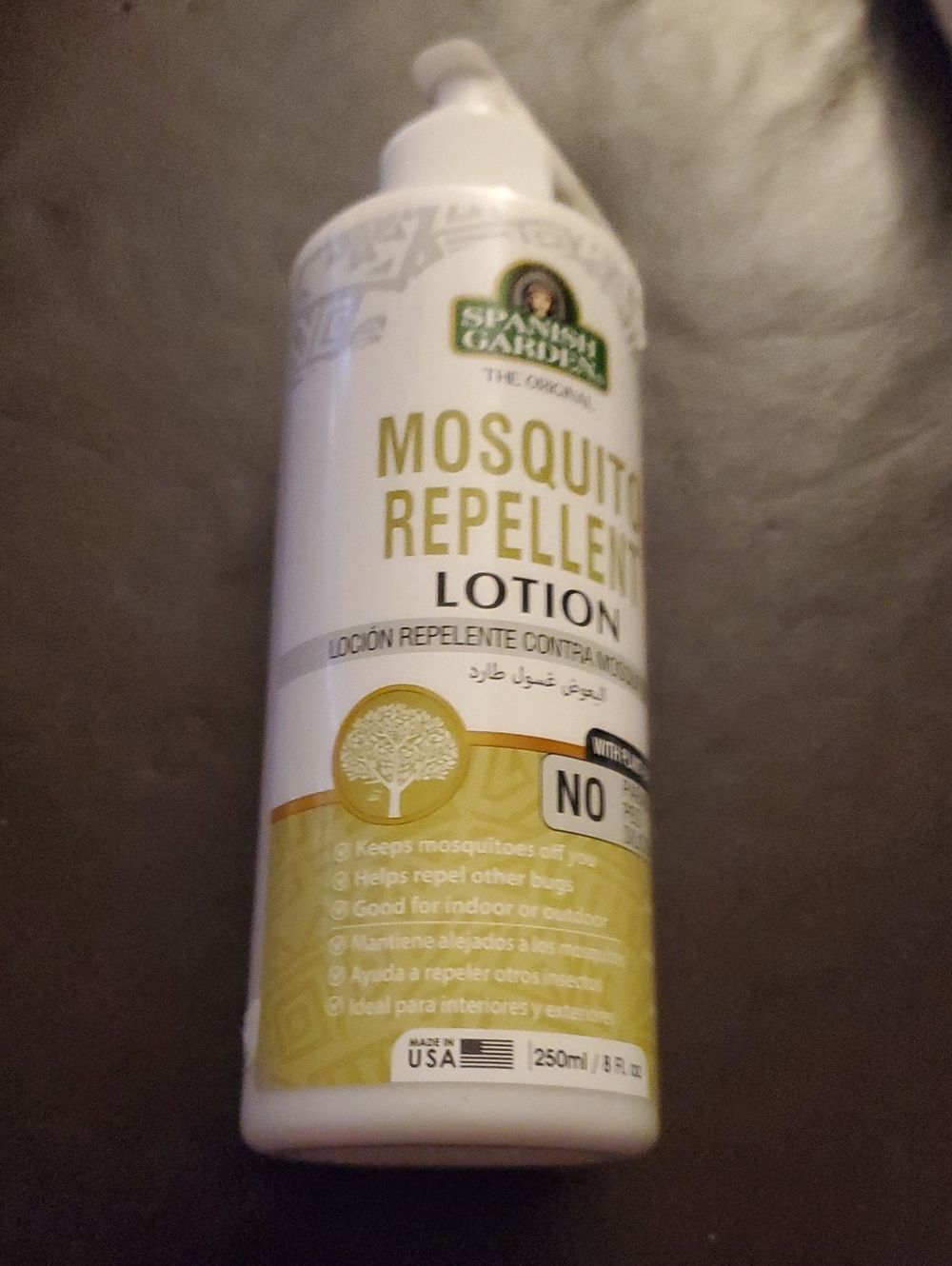 SheaMoisture Garden Mosquito Repellent Lotion — White & Gold